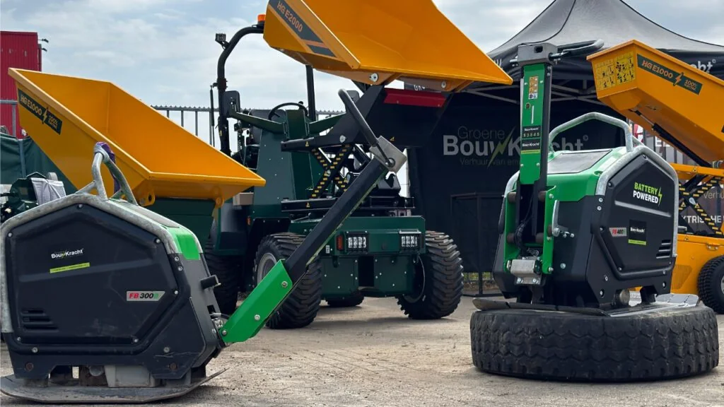 Elektrische trilplaten bij bouwmaterieel